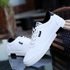 Men shoes 2018 new fashion casual students white board shoes men trend of breathable  canvas shoes sneakers zapatos hombre