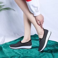 Load image into Gallery viewer, 2018 New Women Shoes Breathable Lady Flats Shoes Women Casual Sneakers Knit Female Casual Shoes Platform Loafers 36-41