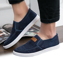 Load image into Gallery viewer, Summer Canvas Shoes Men Sneakers Casual Flats Slip On Loafers Moccasins Male Shoes Adult Denim Breathable Gray zapatos hombre