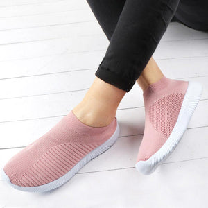 Women sneakers 2019 knitted casual slip on female flat shoes mesh soft walking footwear women vulcanize shoes tenis feminino